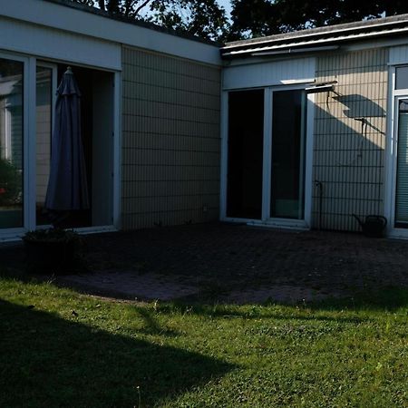 Ruhiges Haus Mit Privatem Garten Halstenbek Luaran gambar