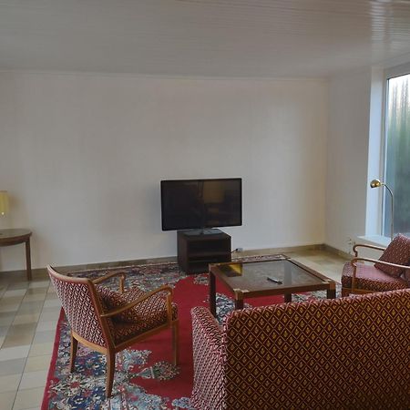 Ruhiges Haus Mit Privatem Garten Halstenbek Luaran gambar