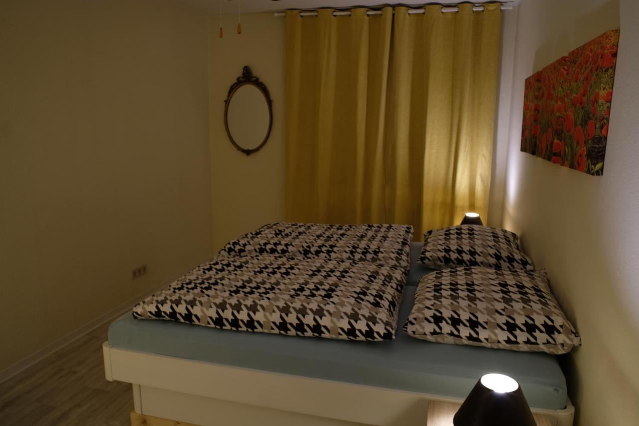 Ruhiges Haus Mit Privatem Garten Halstenbek Luaran gambar