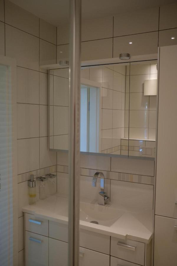 Ruhiges Haus Mit Privatem Garten Halstenbek Luaran gambar